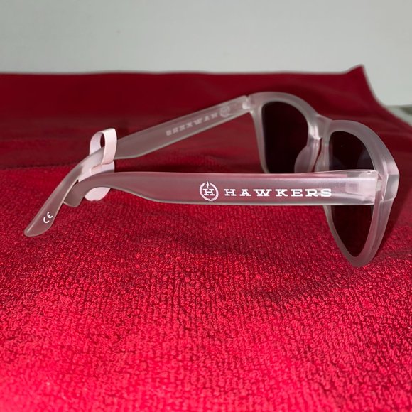 Hawkers Glacier White Plastic Frame Ultra Violet 400 Green Polarized Lens in Box - Picture 6 of 9
